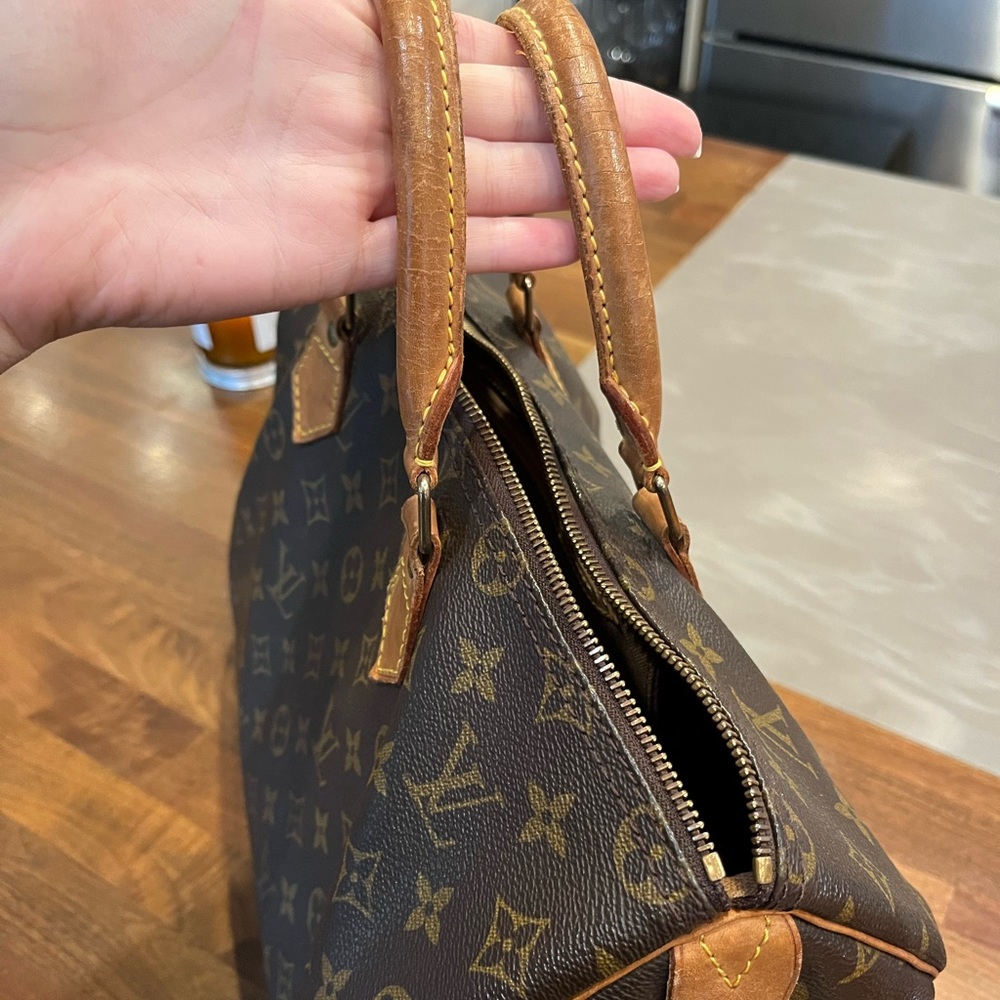 Authentic Monogram Speedy 30 LV Bag - Picture 9 of 11